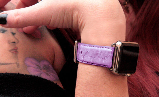 vineyardpassage-violet-real-pythion-Apple-watch-band-woman
