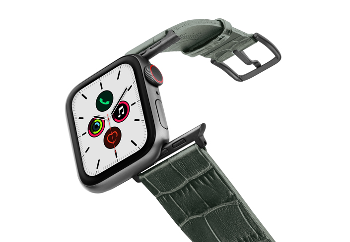 Shamrock-Apple-watch-green-genuine-leather-band-on-air-space-grey-adapa