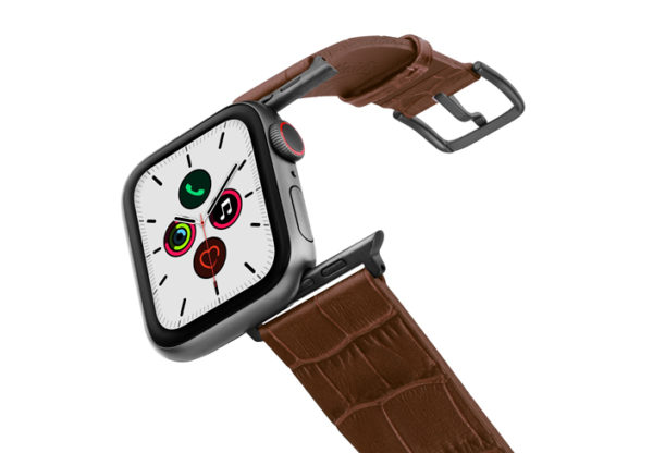 Sweetwood-Apple-watch-light-brown-genuine-leather-band-on-air-space-grey-adapters