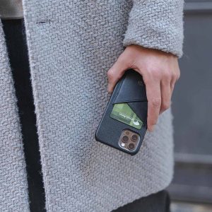 Carbon-Core_iphone-12-pro-leather-case-with-an-elegant-outfit