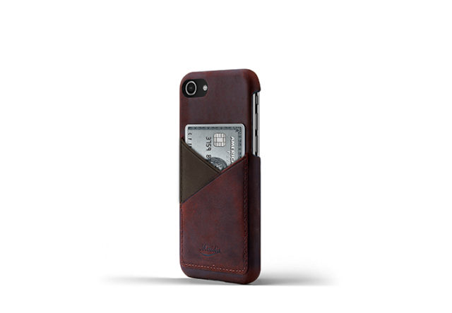 iPhone-8-bordeaux-Leather-case-on-side