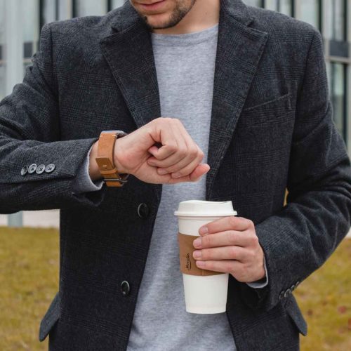 Reindeer+cup-slevees-light-brown-combo-accessories-with-a-jacket-mood