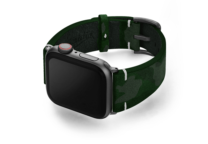 Green-Guerilla-Apple-watch-green-camouflage-leather-band-with-disaply-on-left