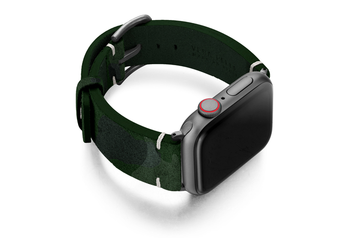 Green-Guerilla-Apple-watch-green-camouflage-leather-band-with-disaply-on-right