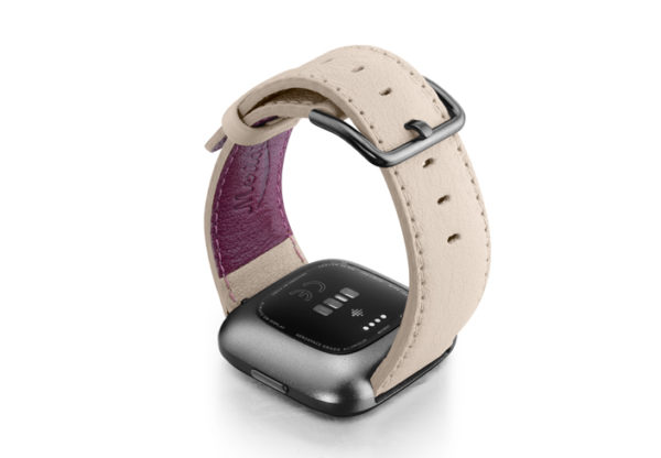 Angel-Whisper-Fitbit-powder-nappa-leather-band-with-back-carbon-aluminium-case