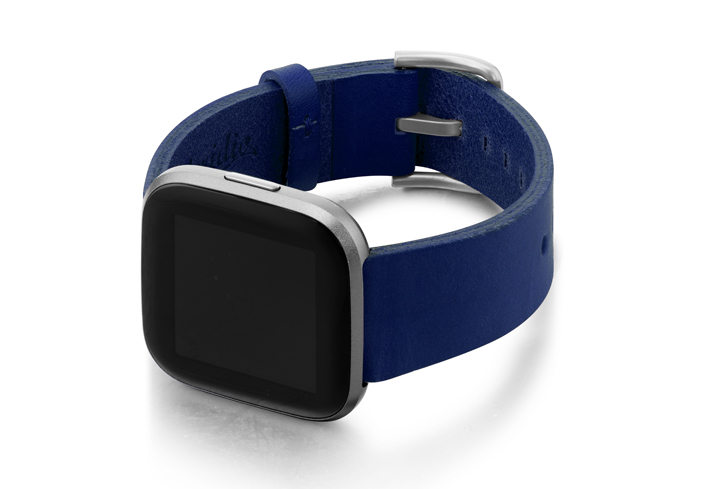 Blue-England-Fitbit-full-grain-leather-band-with-left-case