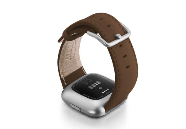 Chestnut-Fitbit-nappa-leather-band-with-back-case