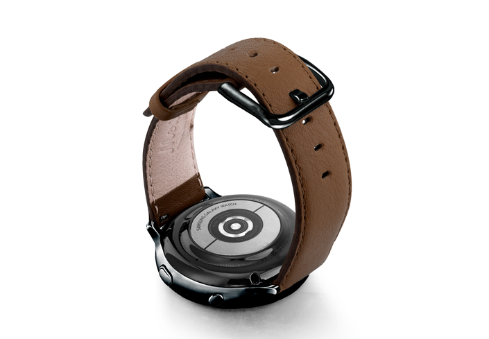 Chestnut-GALAXY-nappa-with-black-stainless-steel-case