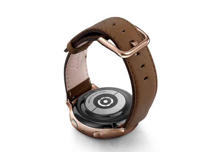 Chestnut-GALAXY-nappa-with-gold-stainless-steel-case