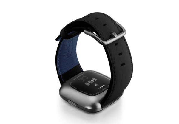 Ink-Fitbit-black-nappa-leather-band-with-carbon-aluminium-case