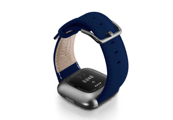 Mediterranean-Blue-Fitbit-nappa-band-with-carbon-aluminium-case