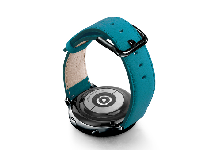Turquoise-GALAXY-nappa-with-black-stainless-steel-case