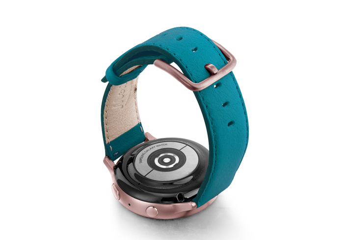 Turquoise-GALAXY-nappa-with-rose-gold-aluminium-case