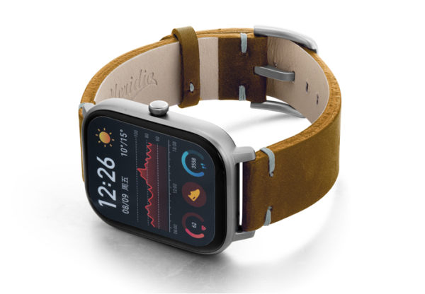 Amazfit-GTS-smoked-walnut-vintage-leather-band-with-display-on-left