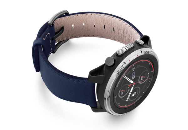 Amazfit-Stratos-mediterranean-blue-nappa-leather-band-with-display-on-right