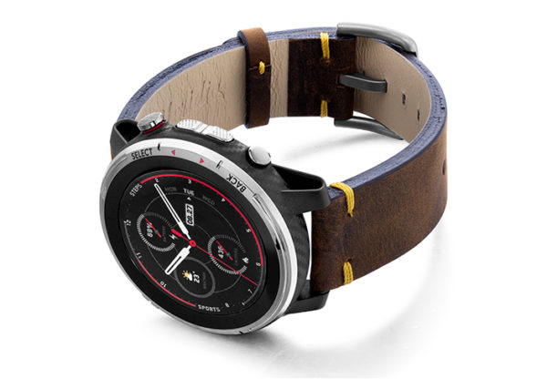Amazfit-stratos-old-brown-vintage-band-with-diaplay-on-left