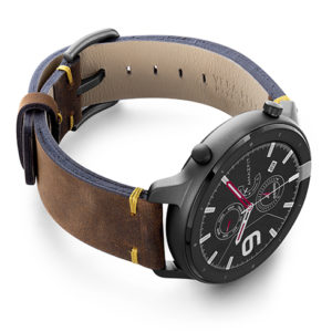 Amazfit-GTR-old-brown-vintage-band-with-display-on-right