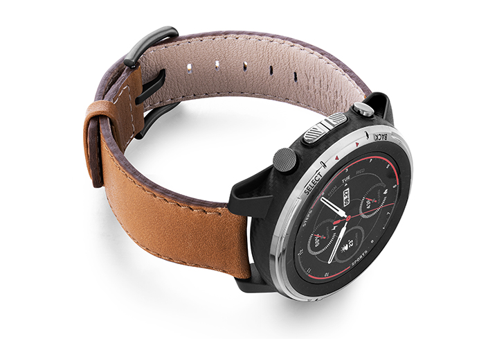 Goldstone-Amazfit-STRATOS-nappa-leather-band-with-display-on-right