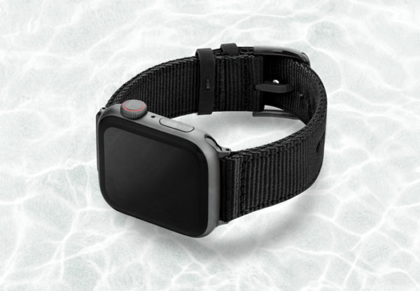 AW-black-tide-recicled-by-ocean-band-44mm-case-on-left-with-space-grey-adaptors