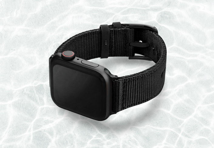 AW-black-tide-recycled-ocean-plastic-44mm-case-on-left-with-stainless-black-adaptors