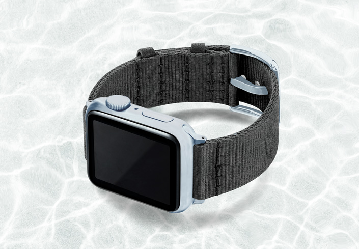 AW-grey-tide-recycled-ocean-plastic-40mm-case-on-left