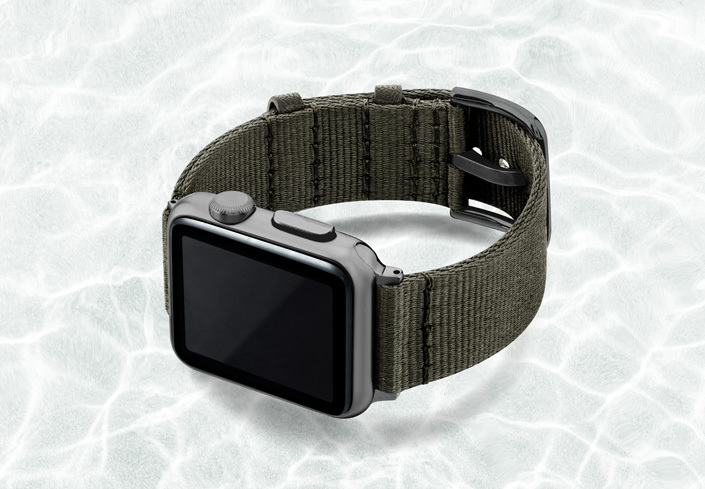 AW-green-tide-recicled-by-ocean-band-40mm-case-on-left-space-grey