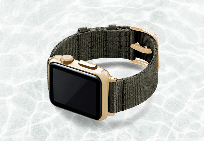 AW-green-tide-recicled-by-ocean-band-40mm-case-on-left-stainless-gold