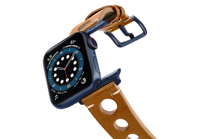 Light-Brown-AW-urban-leather-band-on-air-space-blue-adapters