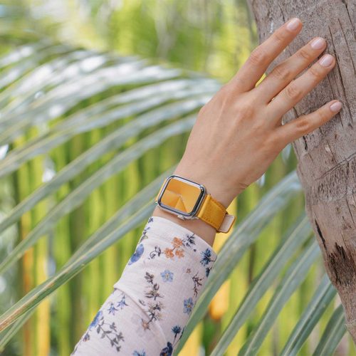 Recycled-golden-cotton-apple-watch-band-for-her-jungle-mood