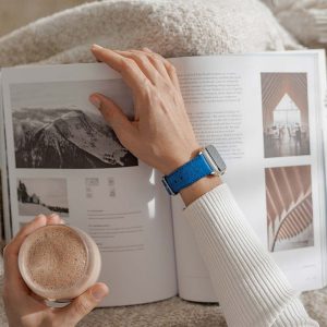 River_Flow_Apple_Watch_earth_band_lifestyle_for_her